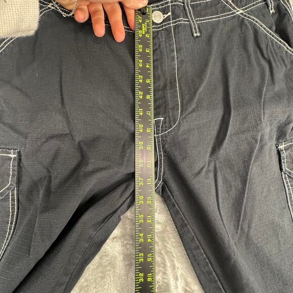 True Religion Black W/White Stitch Detailing Baggy Cargo Pants Size 36 - Picture 7 of 8